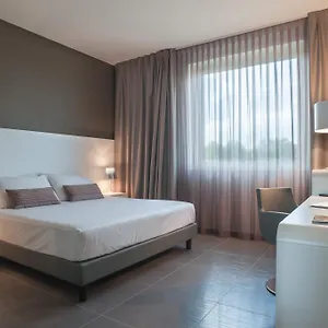 **** Hotel 8piuhotel Itália